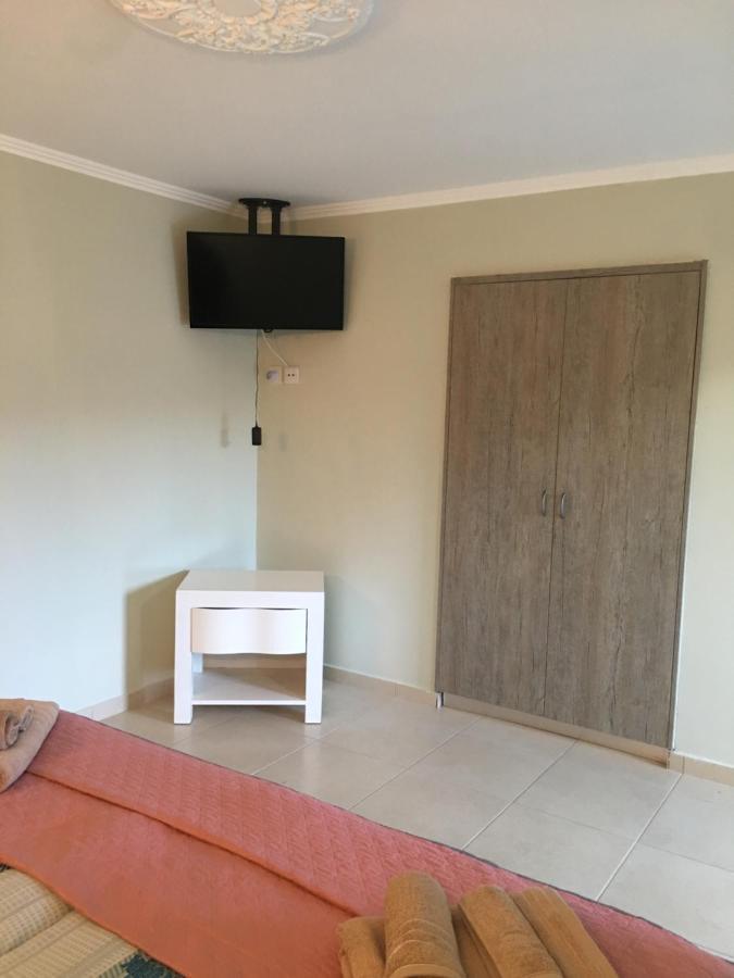 Livadia Studio Paphos Kültér fotó